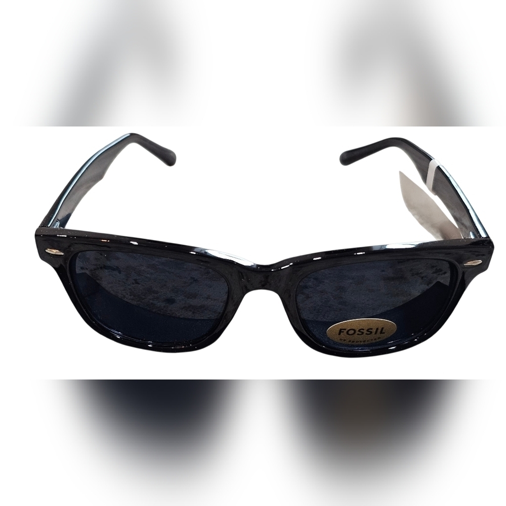 Fossil Women's Black Gloss Wayfarer Sunglasses. New!